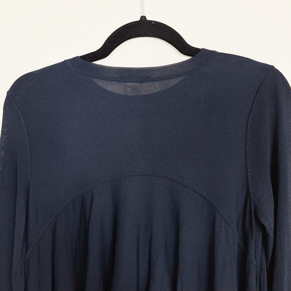 Club Monaco Pleated Asymmetrical Knit Top Navy Blue Womens Medium M Viscose - Picture 4 of 9